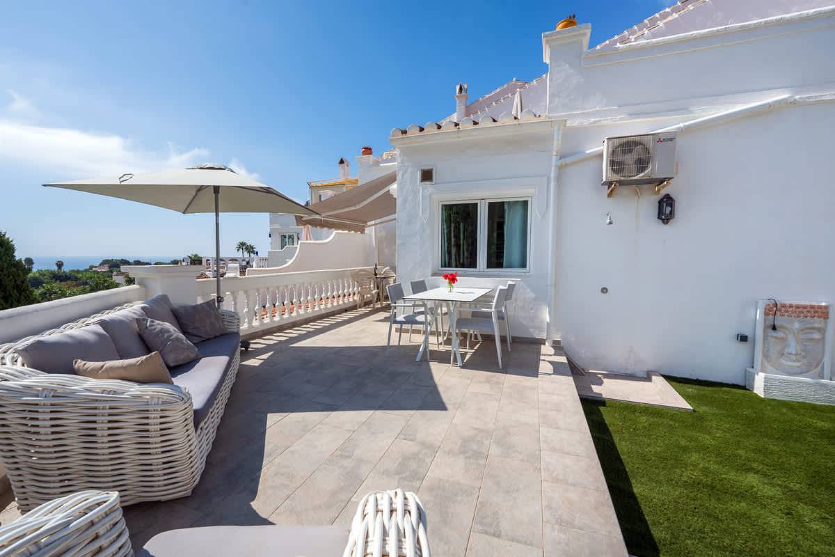 Ganze Wohnung, Ferienwohnung für 4 Personen mit Garten in El Capistrano, Costa del Sol