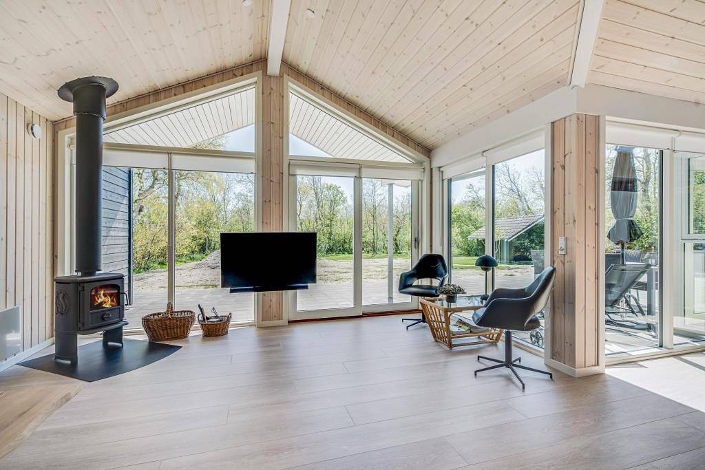 5-star holiday home with electric vehicle charging in Blåvand, Varde en omgeving