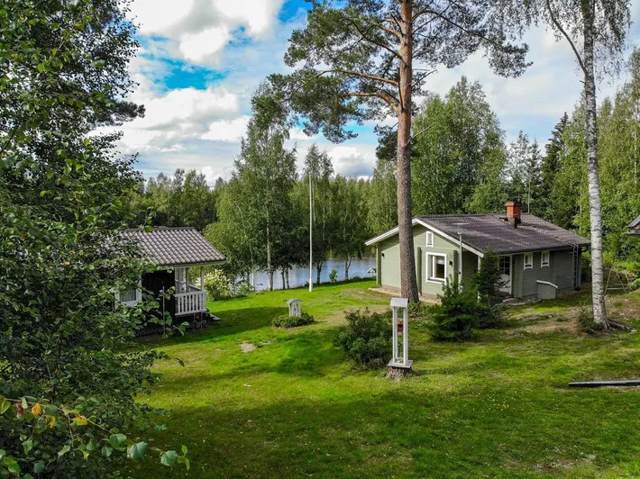 Villa für 8 Personen, mit Seeblick und Ausblick sowie Terrasse und Sauna, mit Haustier - 1