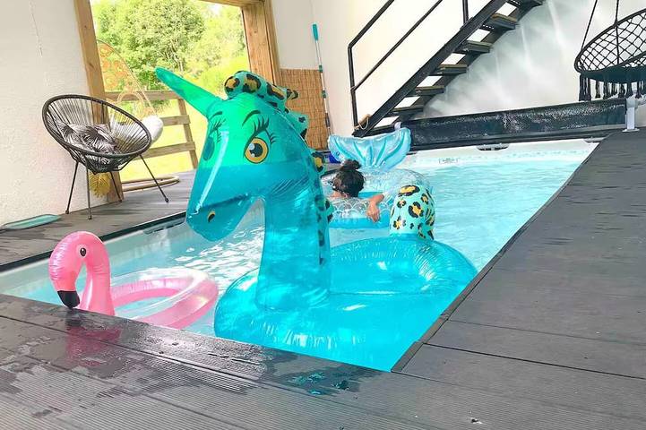 Appartement de vacances pour 7 personnes, avec jardin et jacuzzi dans Montbrison
