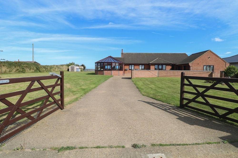 Beach Haven, is in Happisburgh in Happisburgh, Norfolk