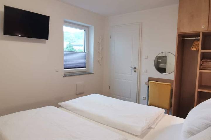 Ferienwohnung für 4 Personen, mit Garten in Ellenz-Poltersdorf - 3