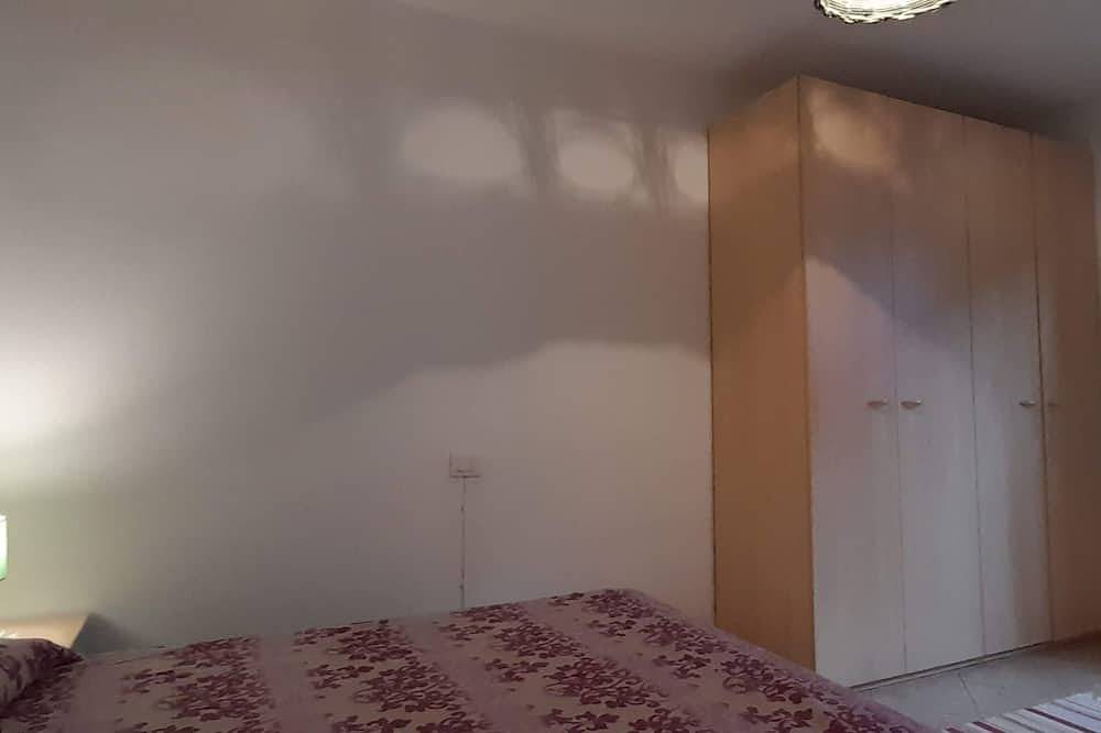 Appartamento intero, S'Archittu al Rosmarino: 3camere 2 bagni per 6 in S'Archittu, Cuglieri