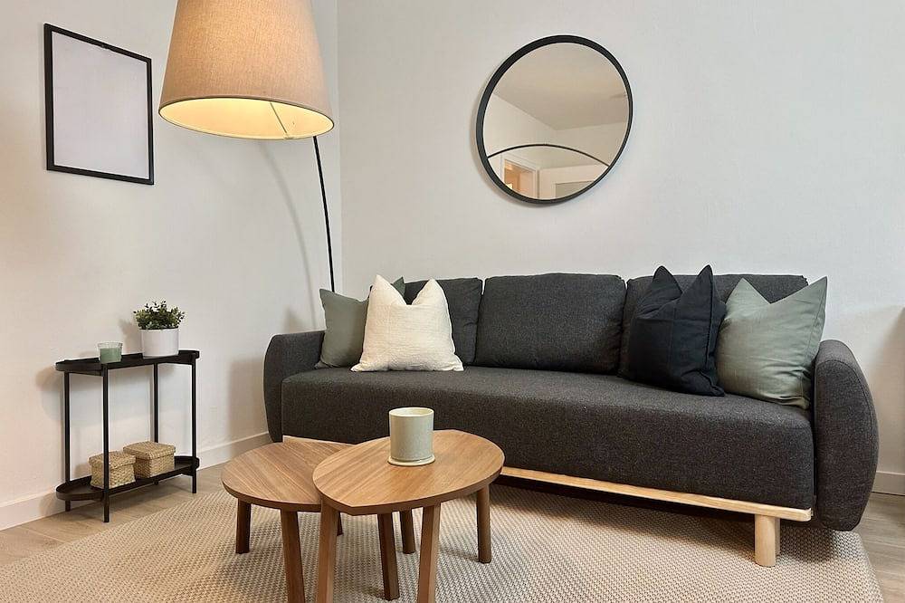 Ganze Wohnung, Fewo Neukirchen mit Balkon in Neukirchen-Vluyn, Niederrhein