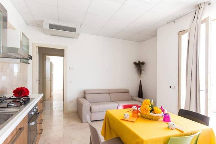 Casa vacanza per 4 persone, con terrazza e giardino nonché piscina, con animali domestici - 1