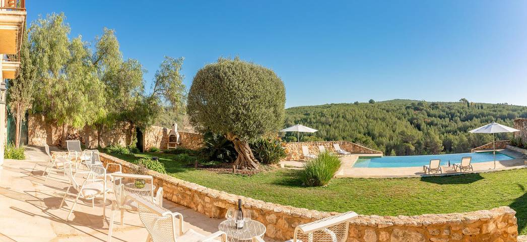 Casa rural para 10 personas, con piscina y jardín, Familias con niños en Garraf - 3