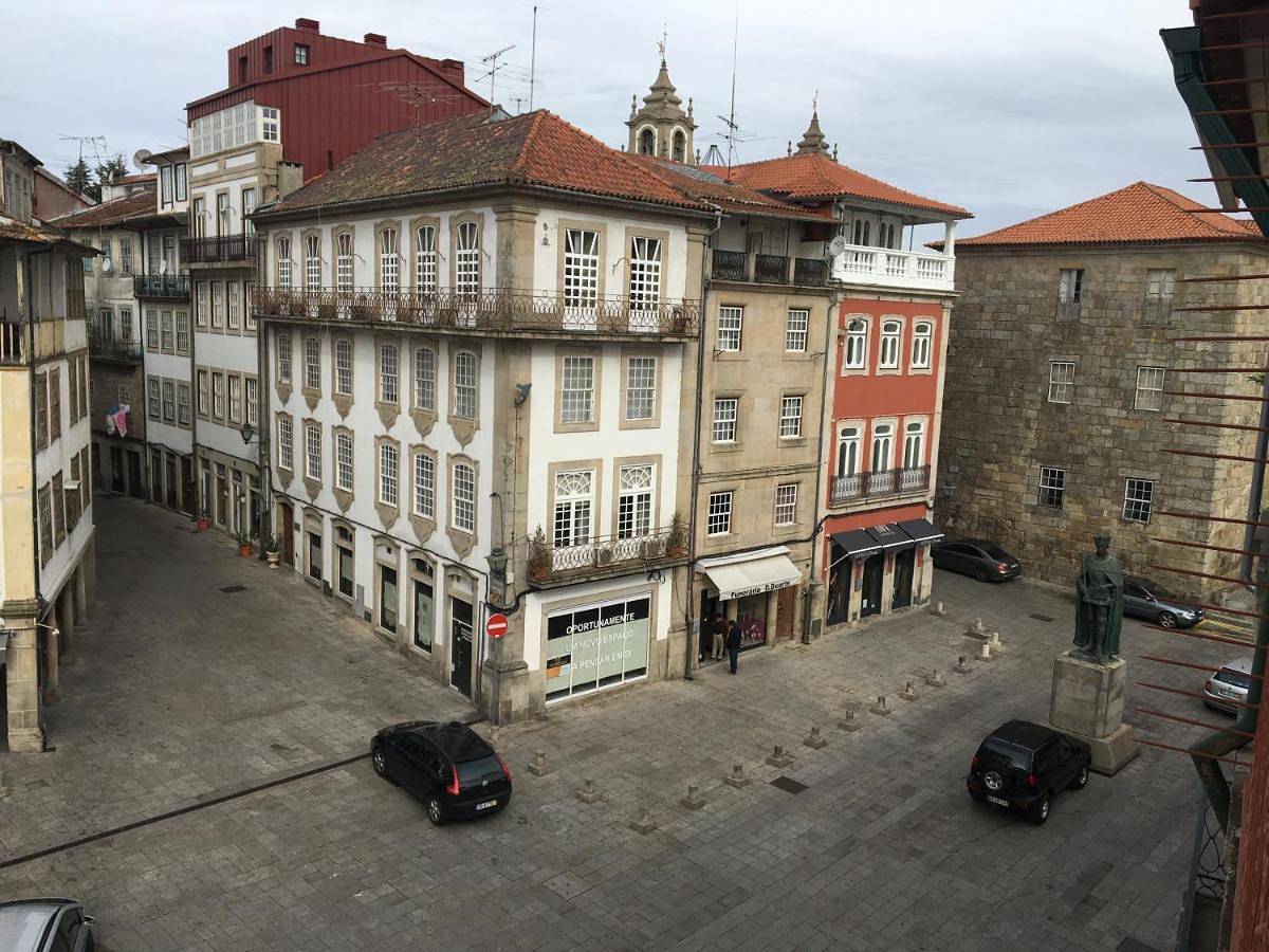 Appartement entier, Apartamento, Praça Dom Duarte 8, Viseu, Portugal in Viseu, District de Viseu