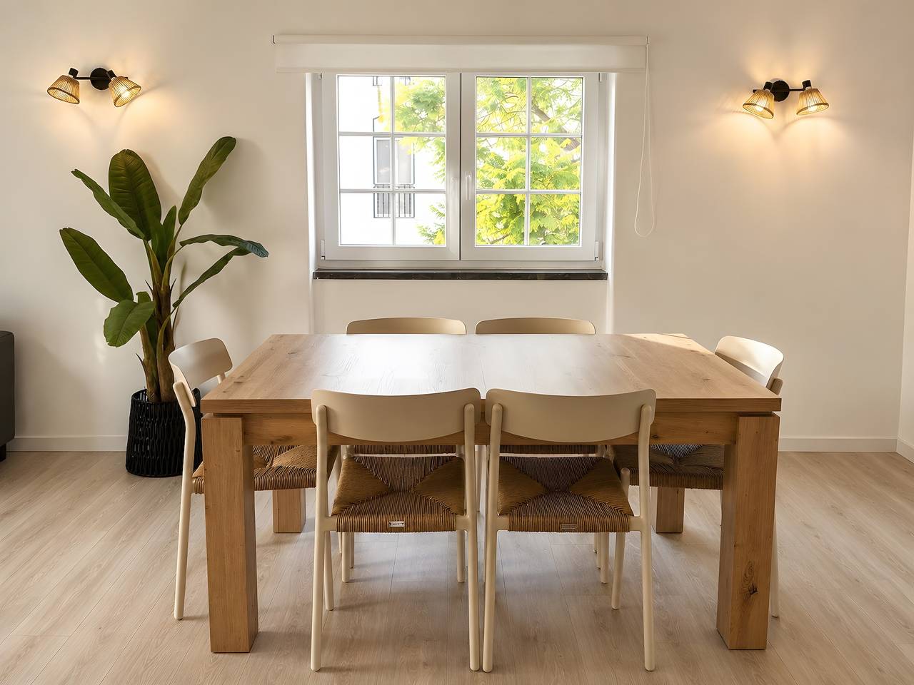 Entire apartment, ‘Cascais Sun & Breeze’ Apartment with Private Terrace, Wi-Fi & Air Conditioning in Cascais e Estoril, Costa de Lisboa