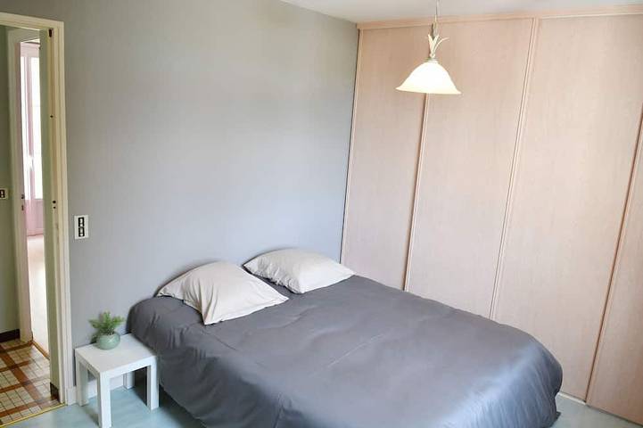 Location de vacances pour 10 personnes, avec balcon et jardin, animaux acceptés à Roumagne - 3