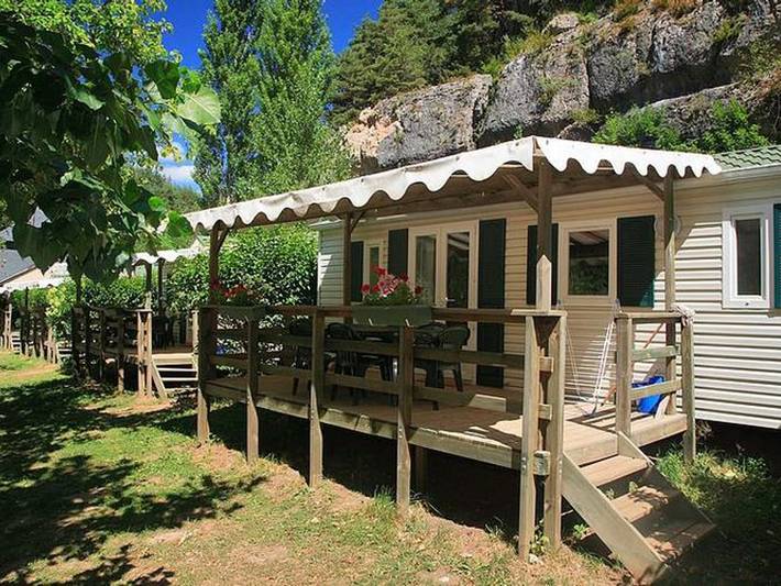 Wohnwagen für 6 Personen, mit Terrasse und Pool, mit Haustier - 1