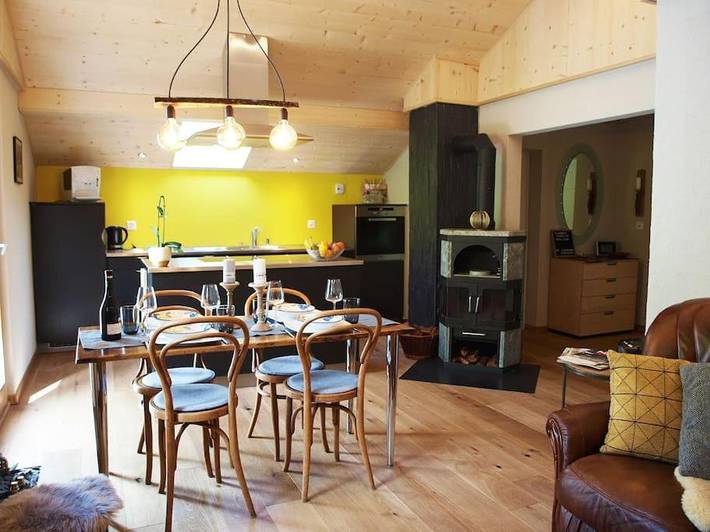 Ferienwohnung für 5 Personen, mit Balkon und Garten sowie Ausblick