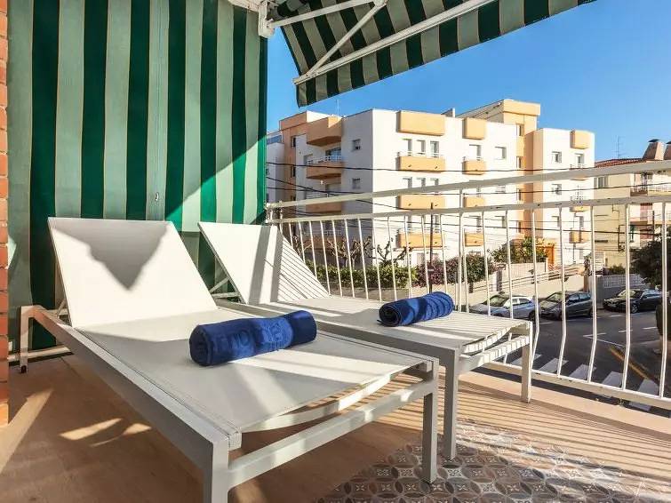 Apartamento entero, 4 estancias 6 personas in Coma-ruga, Vendrell