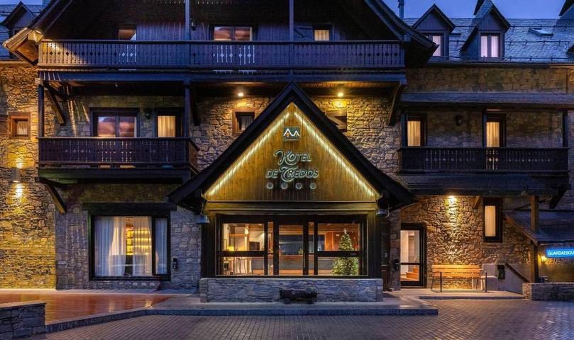 Hôtel pour 2 personnes, avec piscine ainsi que vue et jardin dans Tredós - 4