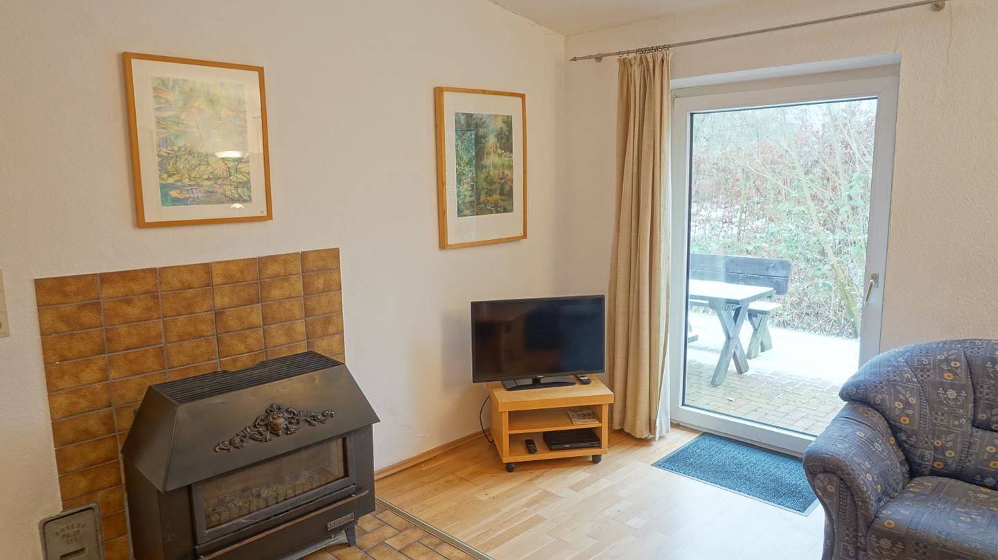 Ganze Wohnung, Komfortable Ferienwohnung mit Terrasse und Familienausstattung in Garding in Garding, Eiderstedt