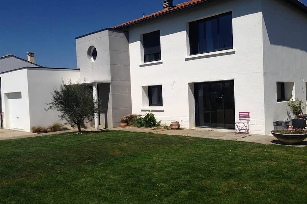 Maison De Vacances pour 8 Personnes dans Aytré, Région de La Rochelle