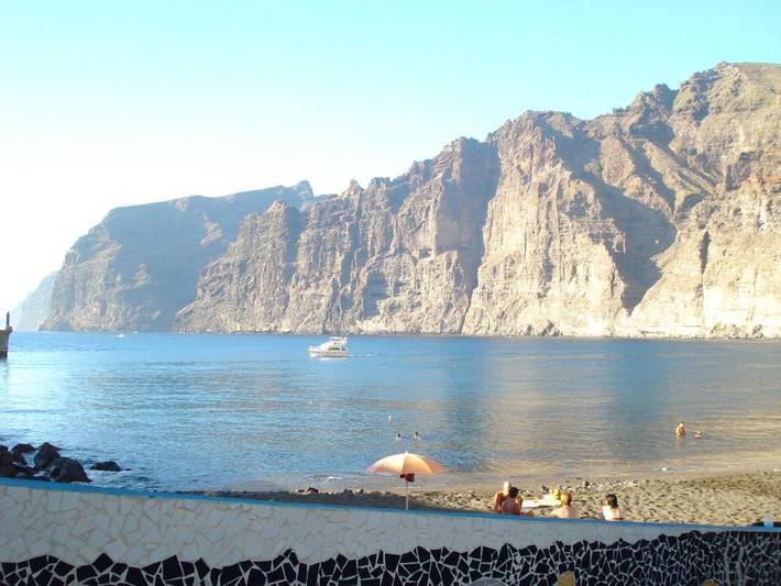 Location de vacances pour 4 personnes, avec vue et jardin, animaux acceptés dans Los Gigantes