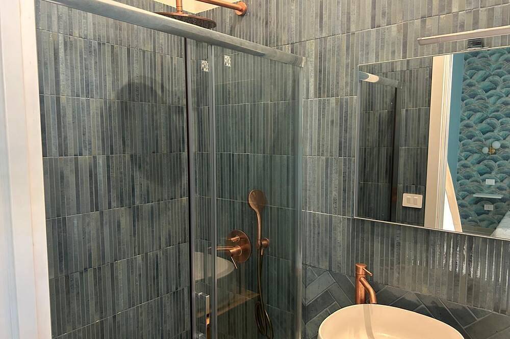 Beautiful 4-bedroom resort with Ac in tranquil Pompei in Pompei, Vesuvio National Park