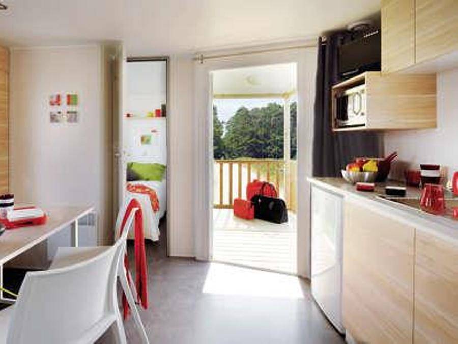 Camping Lou Rouchetou - Mobilhome 4 personnes - Confort Climatisation 28m² - 2 Ch in Les Vans, Parc national des Cévennes