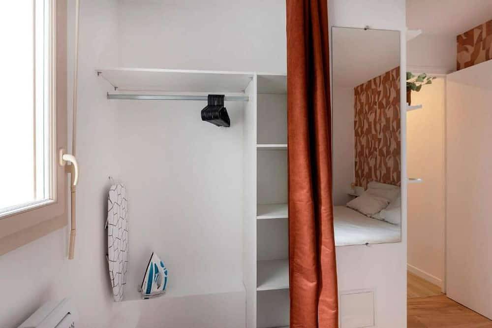 Entire apartment, Kota Kalou Joli Apartment in Corbeil-Essonnes, Essonne