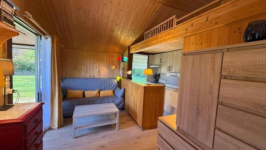 Chalet pour 2 personnes, avec vue sur le lac et vue ainsi que jardin et balcon sur le Lac d'Annecy - 2