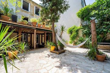 Gîte pour 12 personnes à Garches