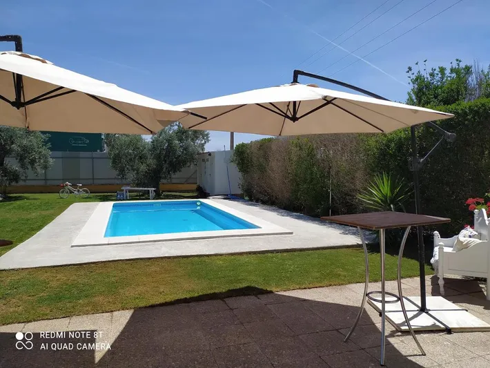 Maison de vacances pour 9 personnes, avec jardin ainsi que vue et piscine - 1