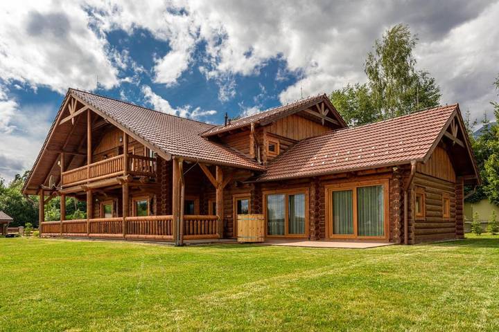 Domek letniskowy dla 17 osób, z sauna i ogród oraz widok, zwierzęta dozwolone w Słowacja