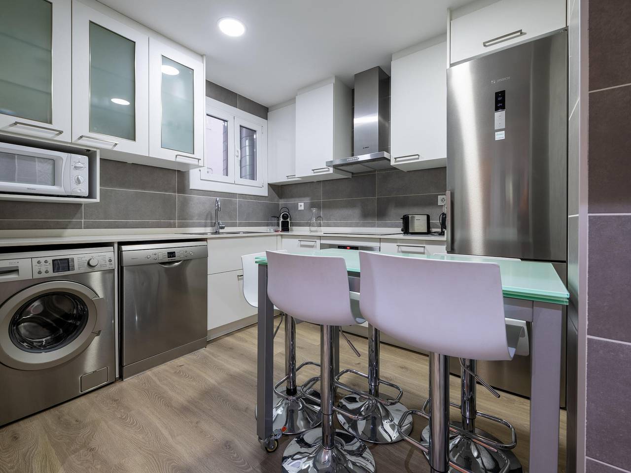 Ganze Wohnung, Modernes 3-Schlafzimmer Apartment, Zentrum Andorra in Grandvalira