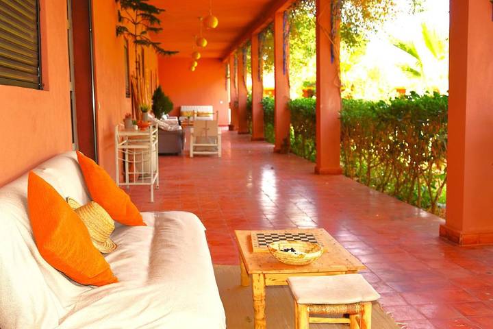 Chambre d’hôte pour 2 personnes, avec piscine et jardin ainsi que sauna et vue, animaux acceptés dans Sidi Youssef Ben Ali - 4