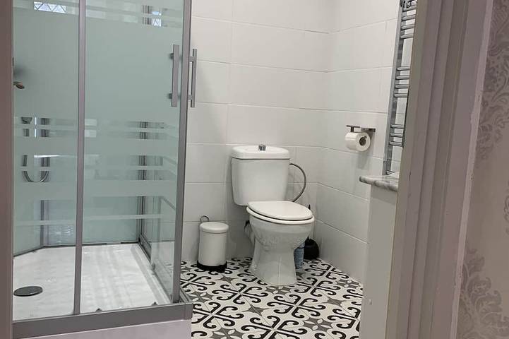 Location de vacances pour 17 personnes, avec jardin et terrasse à Puimisson - 3