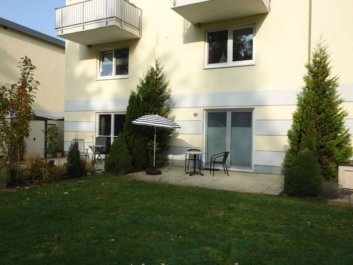 Ferienhaus für 2 Personen, mit Terrasse in Gelbensande
