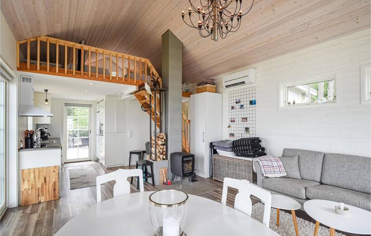 Ferienhaus für 6 Personen mit Garten in Lidköping, Vänern