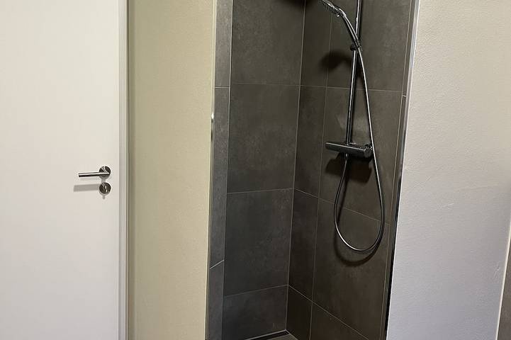 Ferienwohnung für 2 Personen, mit Whirlpool und Pool sowie Sauna und Terrasse in Mettlach - 4