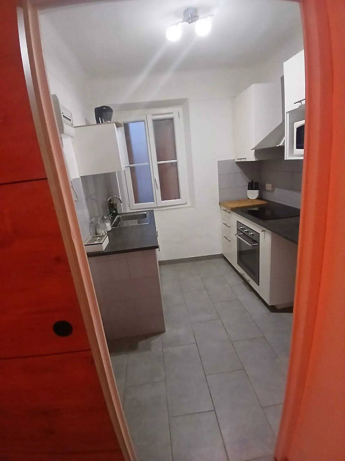 Estudio entero, Estudio acogedor en Toulon - Vista a la ciudad in Tolón, Region de Toulon