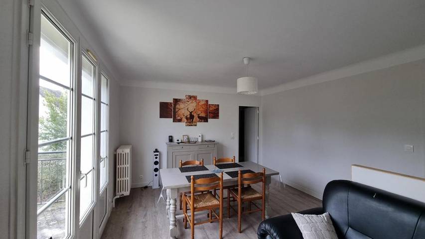 Location de vacances pour 5 personnes, avec vue et jardin à Chailles - 4