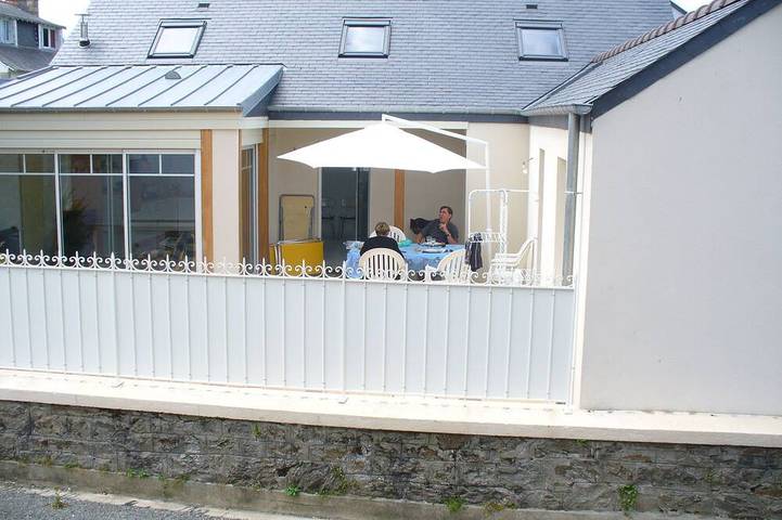 Location de vacances pour 6 personnes, avec Terrasse dans Saint-Énogat
