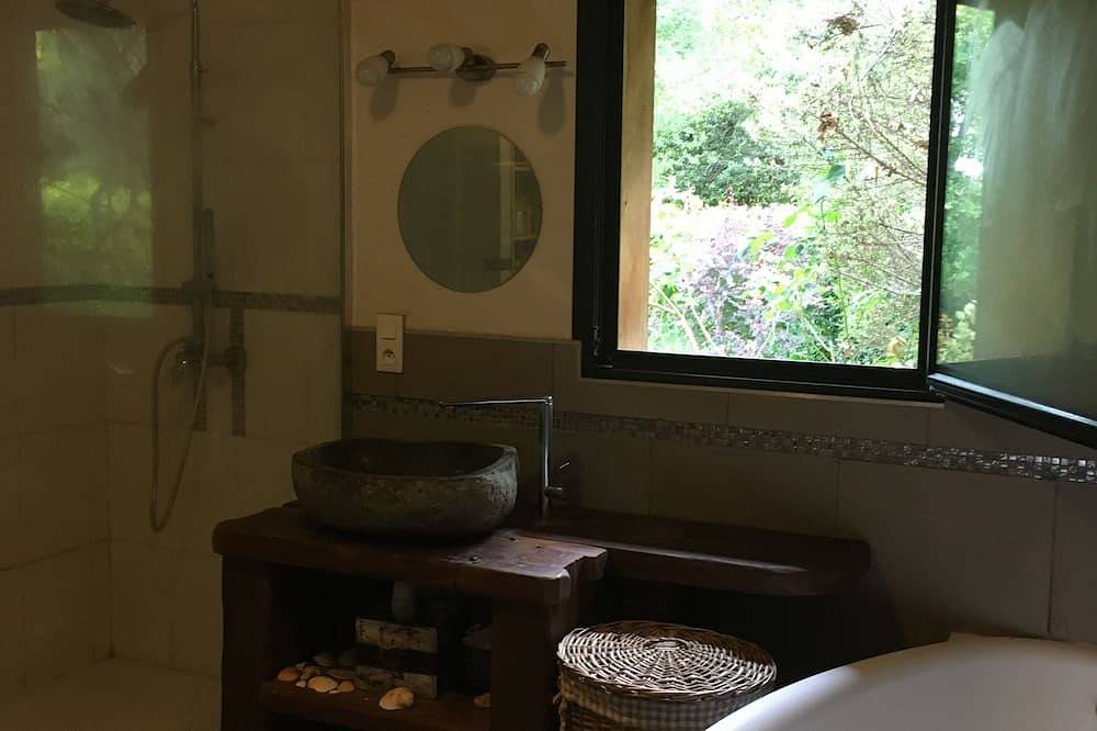 Maison en pleine nature proche océan - Jacuzzi 5 places in Soustons, Côte d’Argent