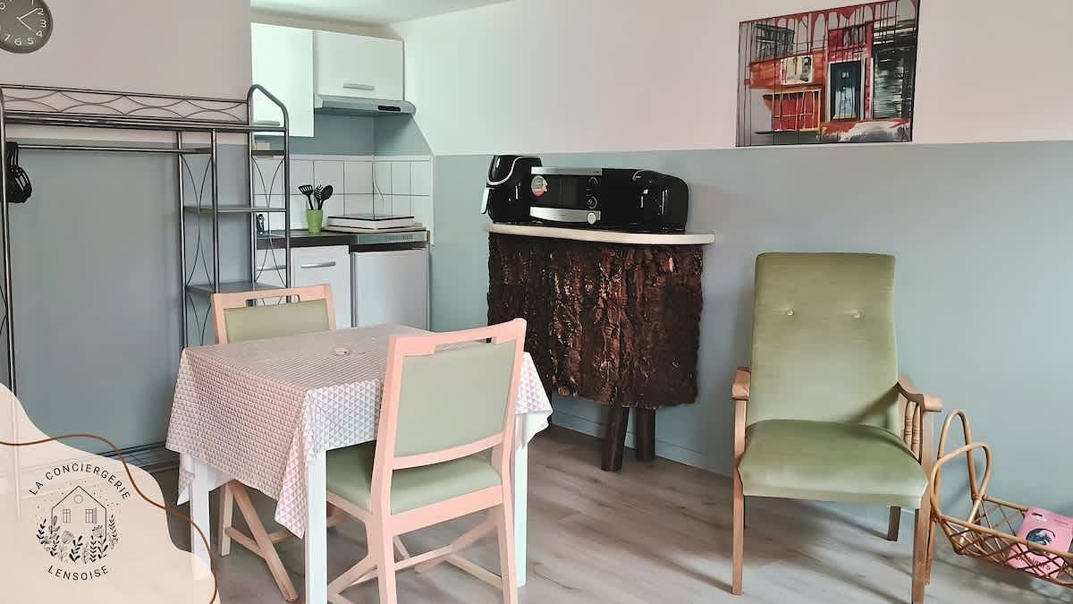 Appartement entier, Appartement de vacances pour 2 personnes in Lens, Région de Lens
