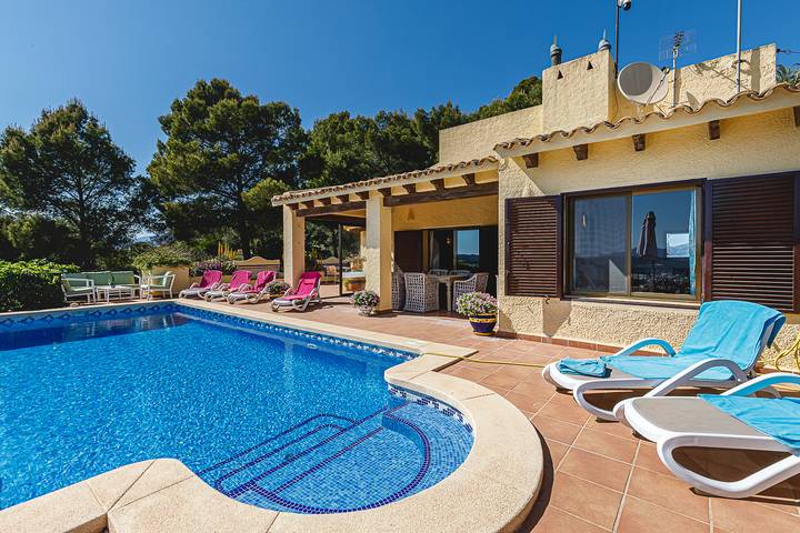 Casa de vacaciones para 6 personas, con piscina además de jardín y vistas al mar en Marina Baja - 2
