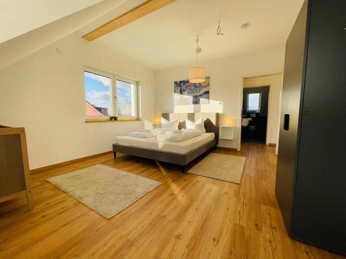 Ferienwohnung für 10 Personen, mit Ausblick und Garten in Pleinfeld - 2