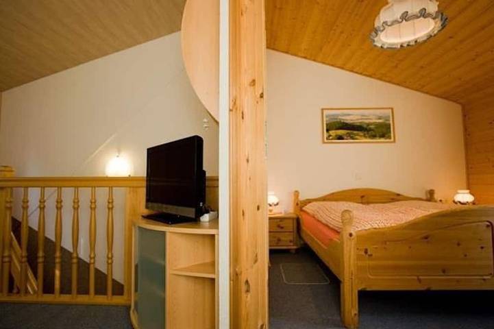 Bauernhof für 3 Personen, mit Sauna und Balkon in der Oberlausitz