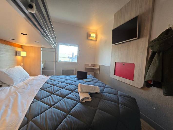 Hôtel pour 3 personnes, avec jardin, animaux acceptés à Beynost - 4