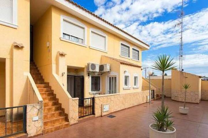 Finca für 4 Personen, mit Pool und Balkon - 1