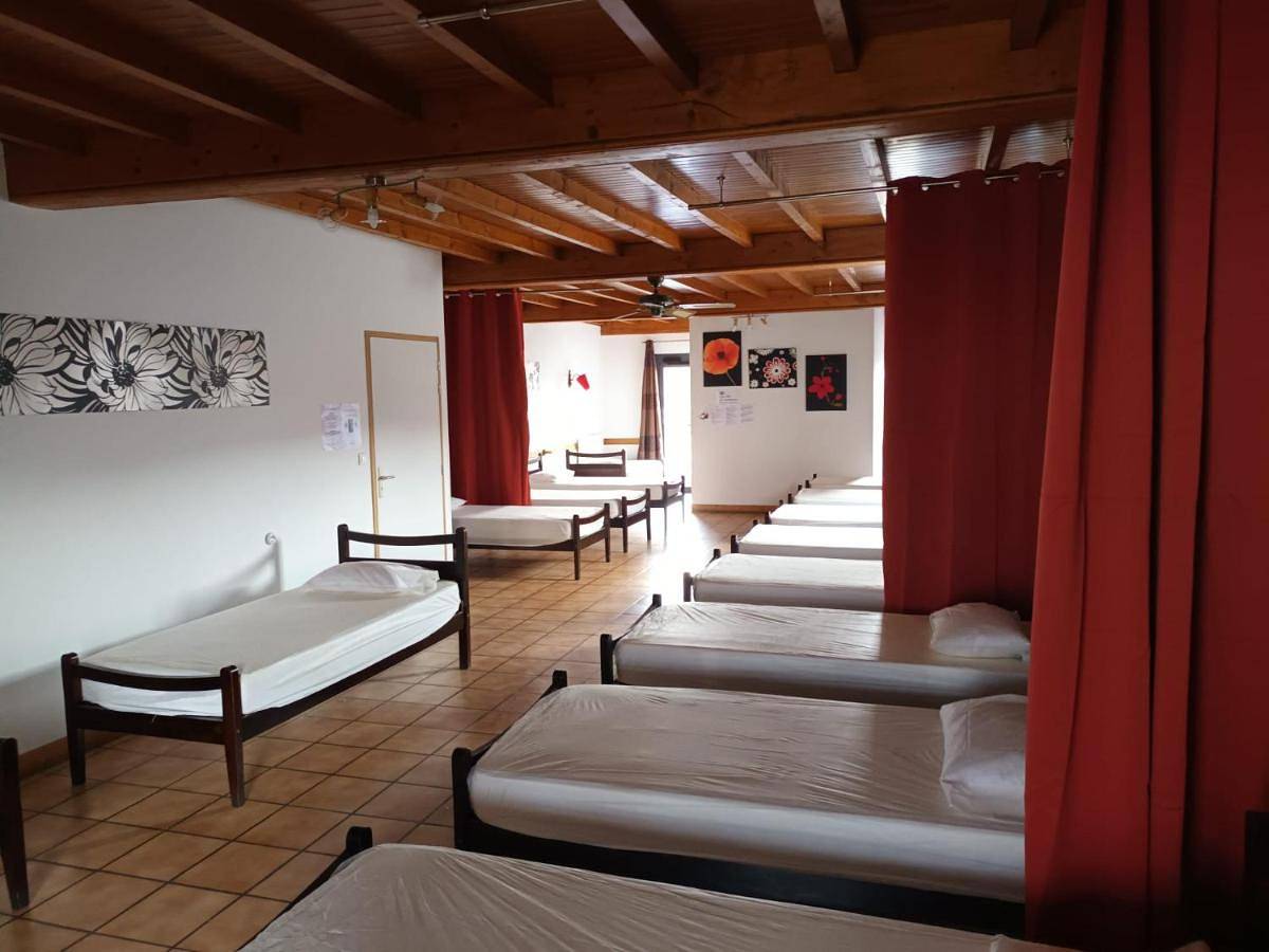 Single Bed in Mixed Dormitory Room in Saint-Jean-Pied-de-Port, Région de Bayonne