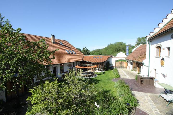 Zimmer für 29 Personen, mit Garten - 1