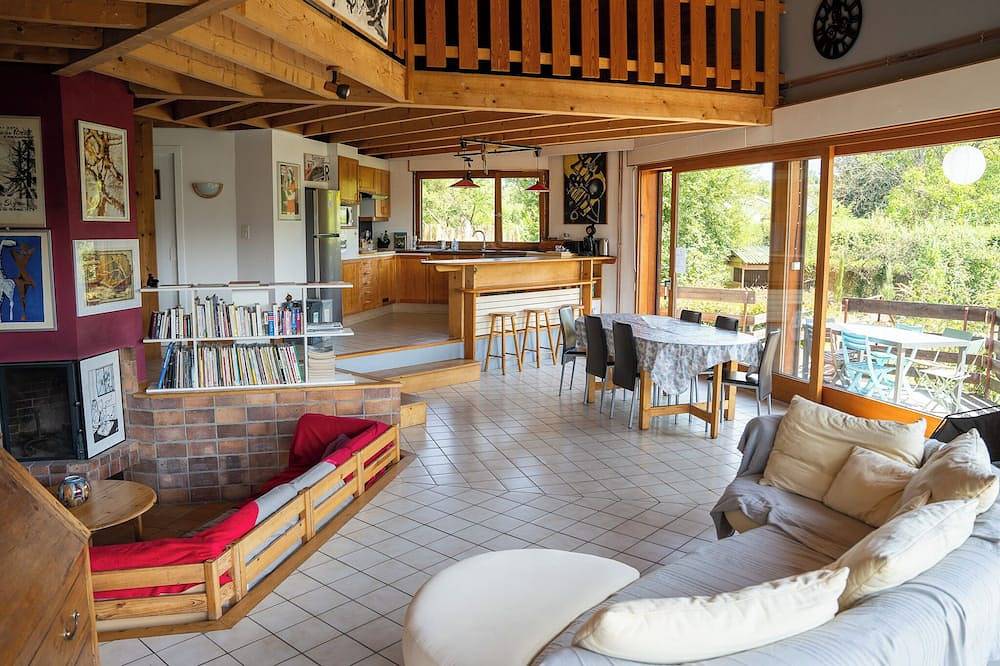 Ganze Wohnung, Geräumige Duplexwohnung mit Balkon und Garten 3 Minuten vom See entfernt in Sciez, Thonon-les-Bains und Umgebung