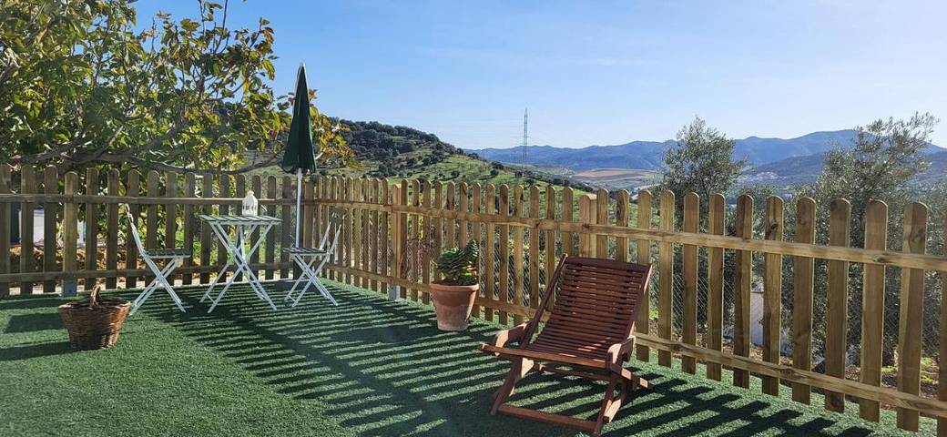 Location de vacances pour 14 personnes, avec vue ainsi que jardin et piscine à Casabermeja - 2