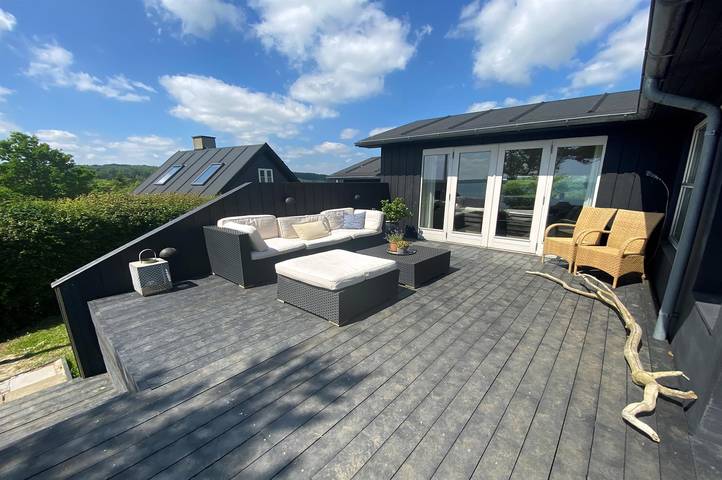 Ferienhaus für 6 Personen, mit Terrasse und Garten in Binderup Strand