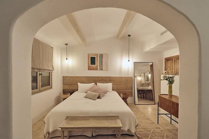 Chambre d’hôte pour 3 personnes, avec jardin et piscine à Porto-Vecchio