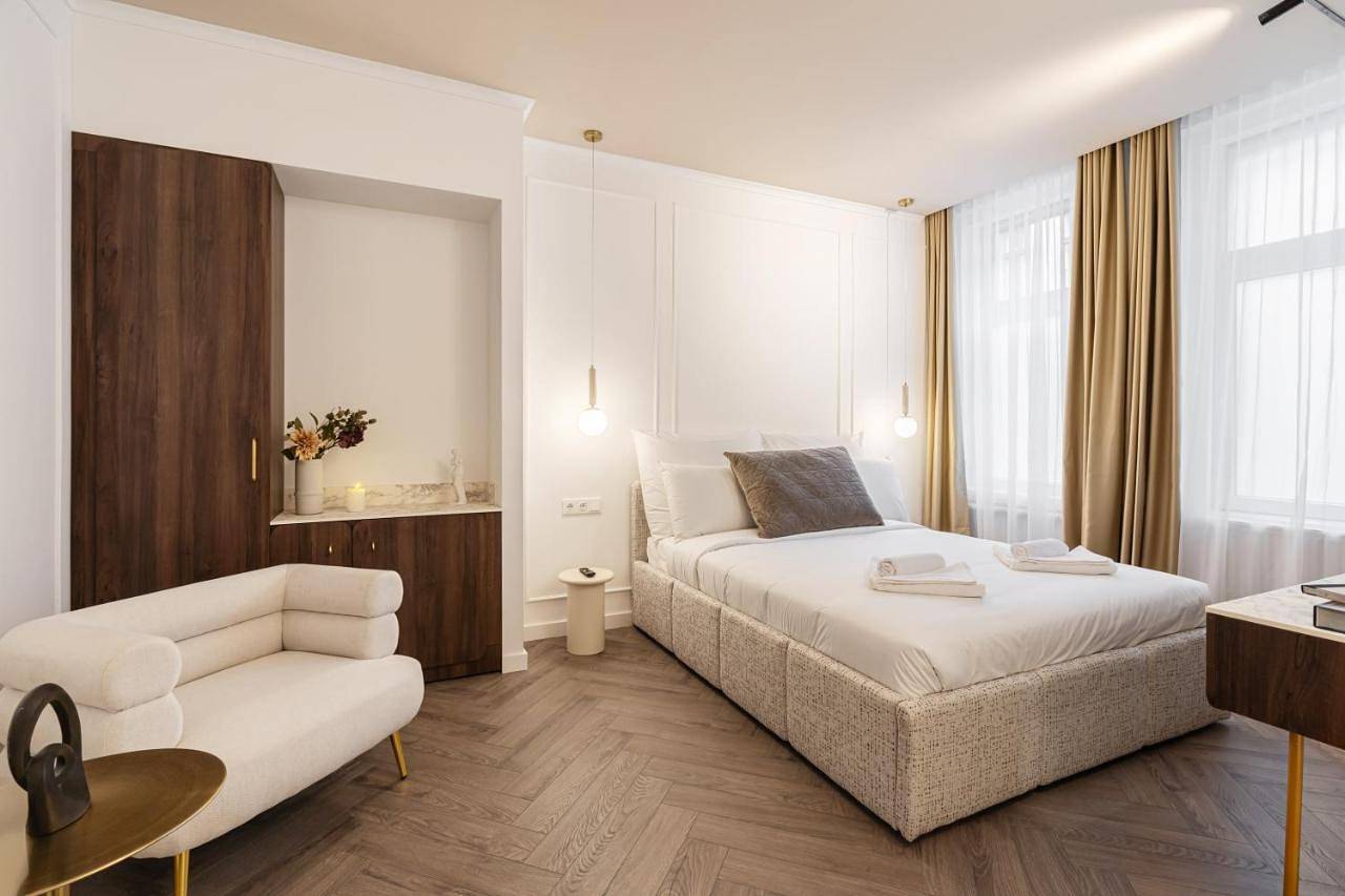 La Maison Parliament by Bqa in Budapest, Danube-Ipoly National Park